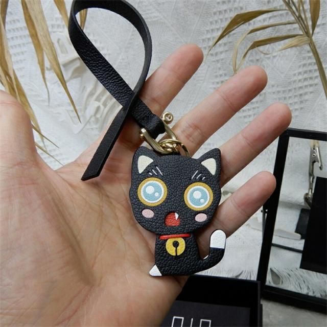 猫モチーフ 本革 ハンドメイド バッグチャーム キーホルダー ストラップ かわいい レザー 手作り ナチュラル ギフト 誕生日 プレゼント レディース メンズ