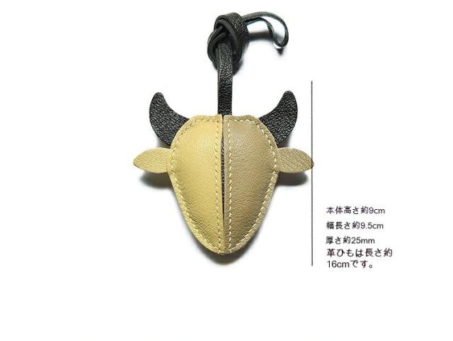 おうし座キーホルダー  バッグチャーム  アクセサリー  革小物 キーリング キーイング 車の鍵  チャーム ストラップ  ギフト プレゼント 記念日  お祝い プチギフト 男女兼用 ハンドメイド  天然レザー 手作り_7