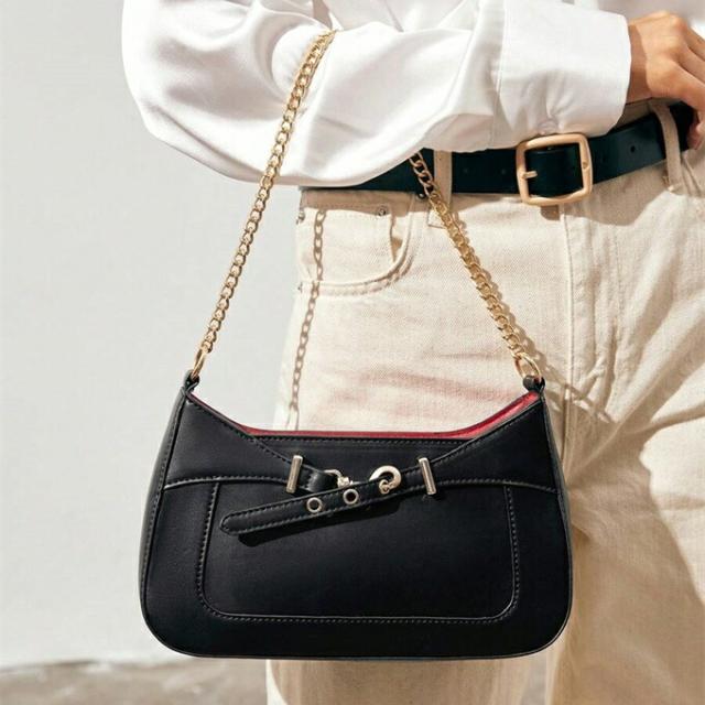 女性用 ショルダーバッグ PU レザー 秋 夏 冬 学校 旅行 通勤 エレガントなトレンド 上品 ベルト付き メタルチェーン 5,499円