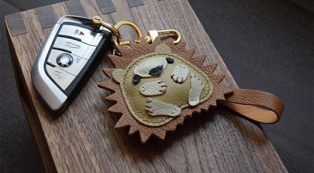 ほっこりハリネズミキーホルダー  バッグチャーム  アクセサリー  革小物 キーリング キーイング 車の鍵  チャーム ストラップ  ギフト プレゼント 記念日  お祝い プチギフト 男女兼用 ハンドメイド  天然レザー 手作り_7