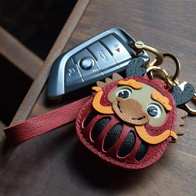 竜 キーホルダー バッグチャーム アクセサリー 革小物 キーリング キーイング 車の鍵 チャーム ストラップ ギフト プレゼント 記念日 お祝い プチギフト 男女兼用 ハンドメイド 天然レザー