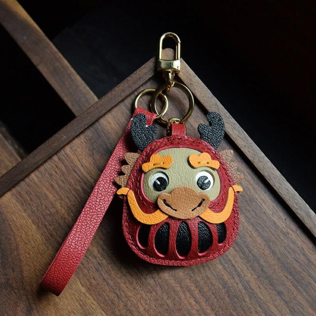竜 キーホルダー バッグチャーム アクセサリー 革小物 キーリング キーイング 車の鍵 チャーム ストラップ ギフト プレゼント 記念日 お祝い プチギフト 男女兼用 ハンドメイド 天然レザー