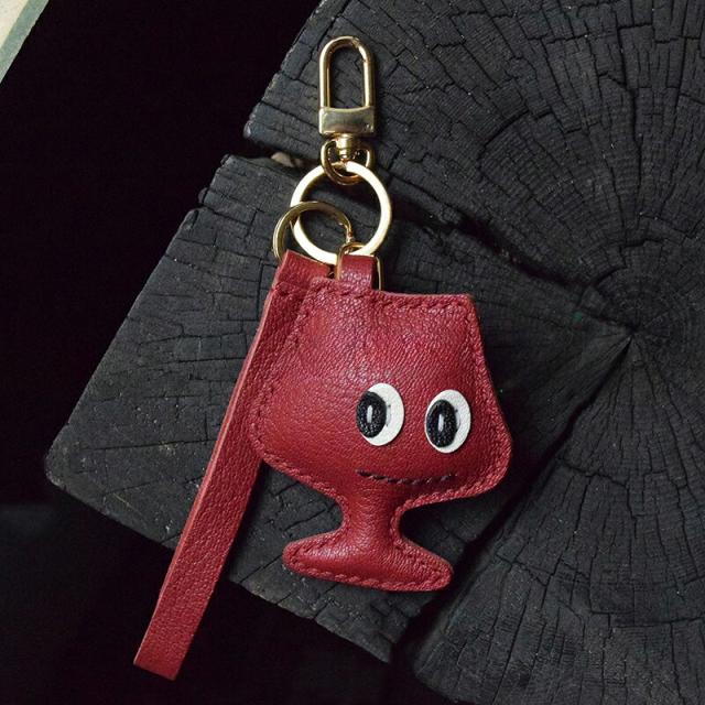 ハンドメイド 羊革 キーチェーン バッグチャーム 小さくて可愛らしいデザイン キーホルダー  バッグチャーム  アクセサリー  革小物 キーリング キーイング 車の鍵  チャーム ストラップ  ギフト プレゼント 記念日  お祝い プチギフト_1
