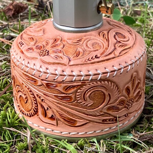 本革カービング　OD缶カバー ガスカートリッジカバー ハンドメイド 牛革カービング OD缶カバー ハンドメイド ヌメ革ガス