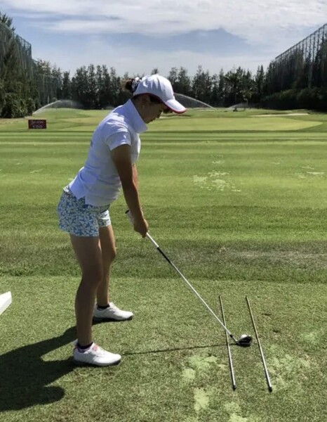 Tour AD スイング練習用品 アライメントスティック グラファイトデザイン (ホワイト ブラウン) Tour AD スイング練習用品 アライメントスティック（２本