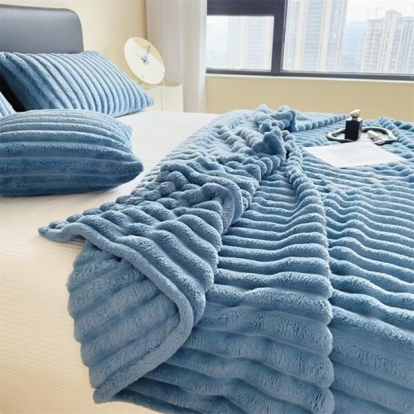 ブランケット 毛布 シングル 洗える マイクロファイバー 柔らかく肌触り 暖かい フランネル おしゃれ 北欧 ふわふわ 軽量 両面でも使える 敷くことができ ｜毛布 シングル ブランケット 秋 冬 寒さ対策 タオルケット 冬