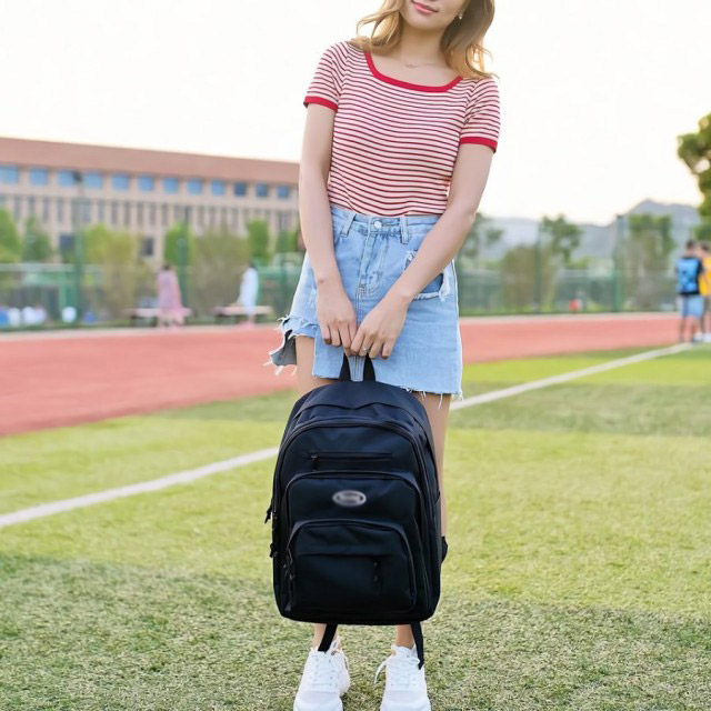 リュック レディース 通学 通勤 大容量 黒 リュックサック バックパック バッグ 多収納 大きめ かばん 女子 中学生 高校生 大学生 アの通販はau Pay マーケット ラッキースマイルプラザ