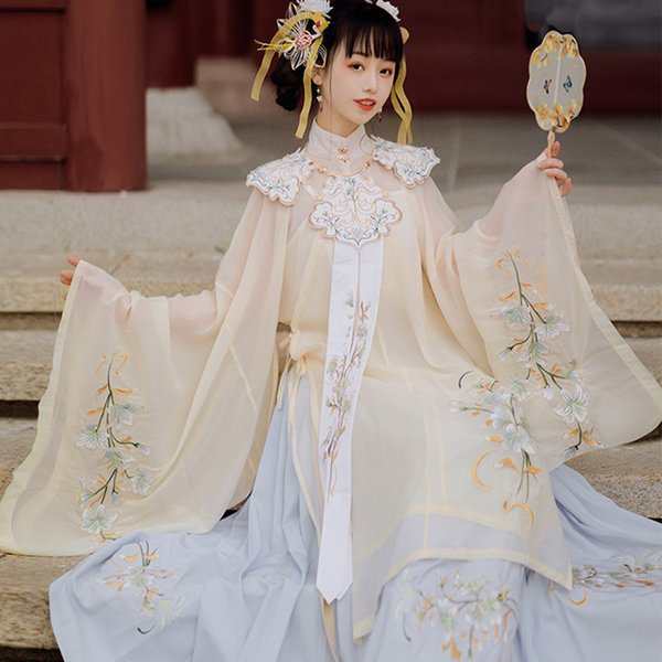 コスプレ ワンピース おしゃれ 中国古代衣装 女性 チャイナ服 中国服 ステージ 唐装 漢服仙女 中国古風 ロングドレス チャイナドレス 中の通販はau Pay マーケット Next