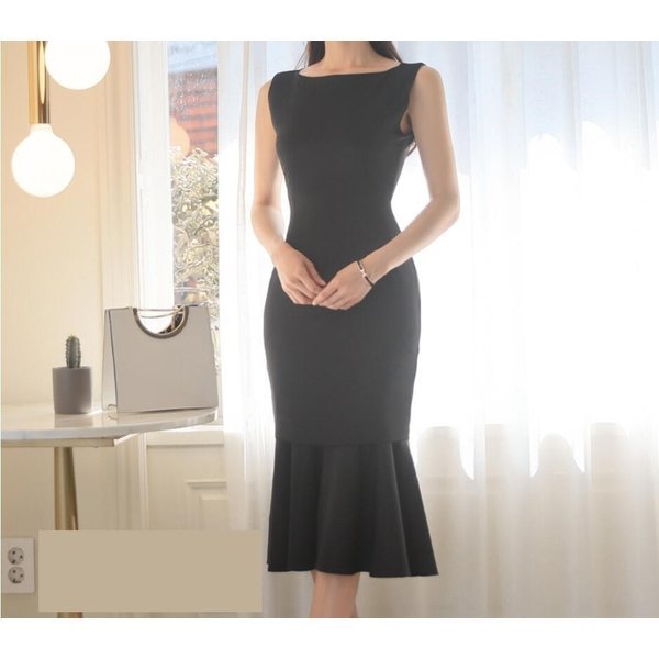 【セール】マーメイドワンピース 女らしい  タイトワンピース 無地 ノースリーブ  膝丈 OL スリム パーティードレス 結婚式