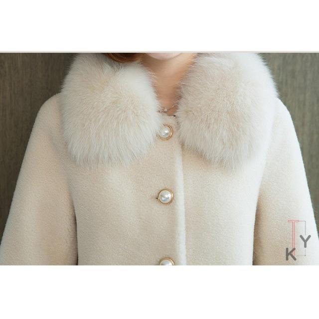 クリーム色 ダブルブレスト ファーコート クリーム色 ダブルブレスト