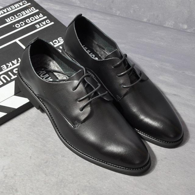 レザー フェイク革 革靴 ぺたんこ靴 紳士靴 シューズ  ビジネスシューズ　スリッポン ローファー メンズ  メンズ靴 通勤 ロングノーズの通販は 7,710円