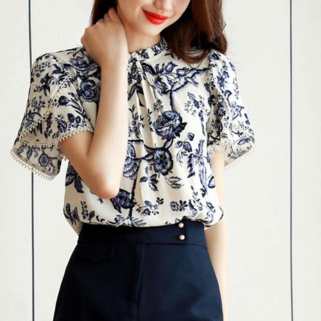 ブラウス レディース トップス 半袖 ノースリーブ ラッフル袖 パブスリーブ シャツ 花柄 上品 きれいめ 春 夏 30代 40代 50代 韓国 メール便可 to26009 ブラウス レディース トップス ノースリーブ フリル ドット 花柄