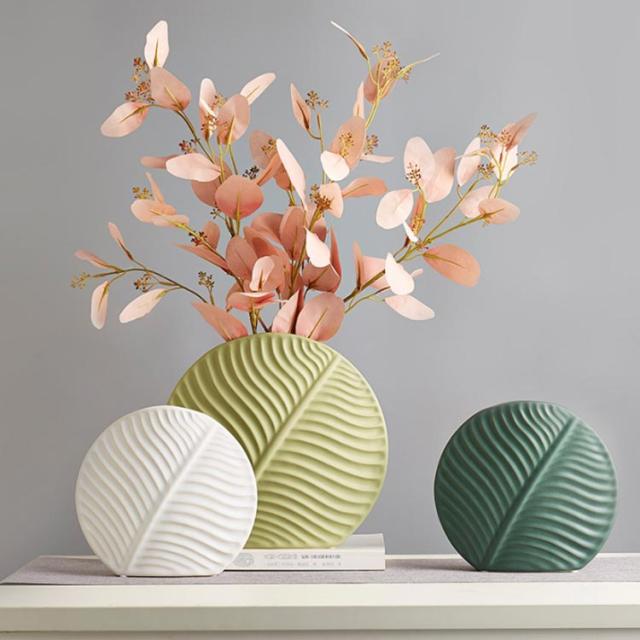 美品　焼物　陶芸　花器　フラワーベース　オブジェ　飾り物　デザインが特徴的な 大きな花瓶 フラワーベース 焼き物 陶芸 インテリア/Japanese