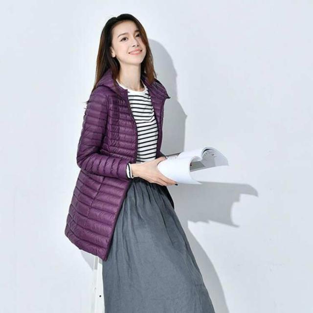 【送料無料】インナー ダウン ジャケット アウター ロング 長袖 レディース コート ライトダウン ハイネック フード付き 軽量 あったか コンパクト 秋冬 防寒 保温 暖かい 50代 40代 30代 50代 20代 ブラック ベージュ 送料無料】インナー ダウン ジャケット アウター ロング 長袖