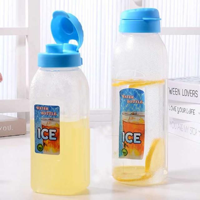 冷水筒 ポット 1.2リットル 大容量 直飲み 茶 耐熱 耐冷 飲料水 水筒 水差し 1.2L 冷水筒 縦置き お茶 炭酸 冷蔵庫に入れる 冷水ポット 洗い 家族 水筒 プラスチック PP材質 一人暮らし 持ち運び便利 耐久性 麦茶ポット おしゃれ_4