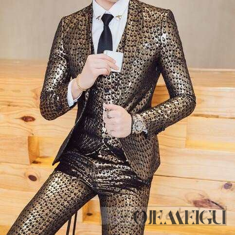 個性的総柄スリムスーツ　スリーピーススーツ　メンズ　セットアップ メンズ　3ピース 結婚式二次会ビジュアル系の通販は 9,433円