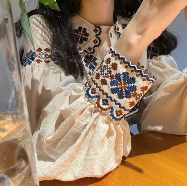 【入荷極小!】CHANEL 秋冬限定 豪華な カメリア ネックレス 入荷極小!】CHANEL 秋冬限定 豪華な カメリア ネックレス