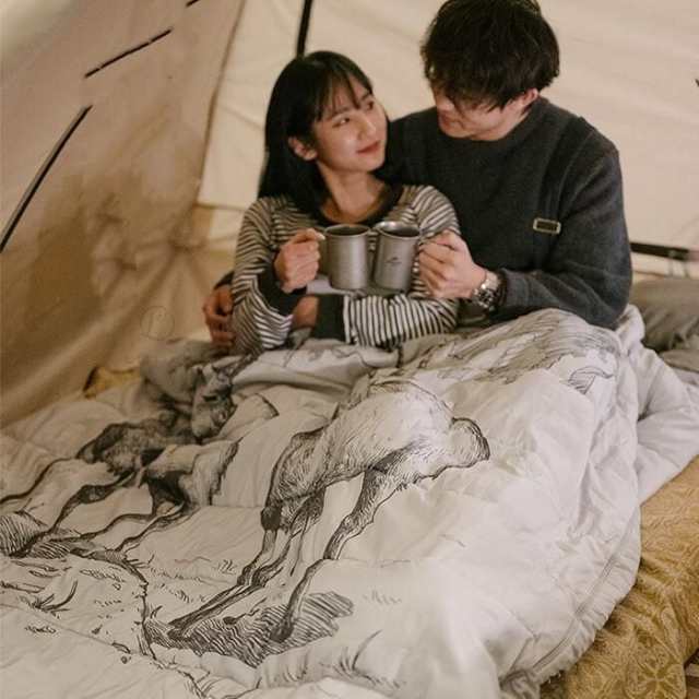 寝袋 シュラフ二人用  洗える コンパクト 快適温度 5℃~15℃春用  撥水 夏用 軽量 防災  寝袋 マット 封筒型 軽量 連結 防寒 大人 登山 寝袋 シュラフ二人用 洗える コンパクト 快適温度 5℃~15℃春用