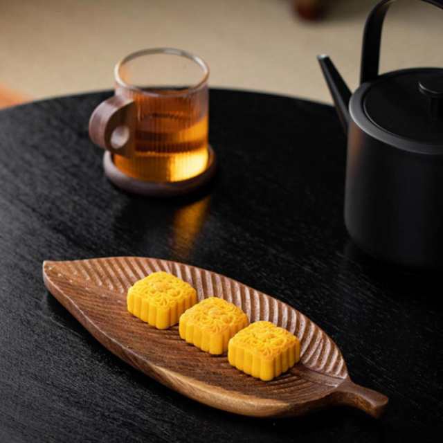 【29.5*12.5cm】葉型 木のお皿 プレート ウォールナット 木 皿 食器 木製 大皿 おしゃれ 和食器 天然木 プレート 変形皿 キッチン 雑貨 トレー 木製 カフェ トレー カフェ風 葉型多用皿