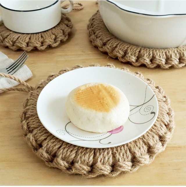 鍋敷き 自然素材 ジュート編み 1個 ナチュラルデザイン フック付 麻 リネン キッチン タジン鍋 敷き ポット ティーポット 丸型 ドーナツ 鍋敷き