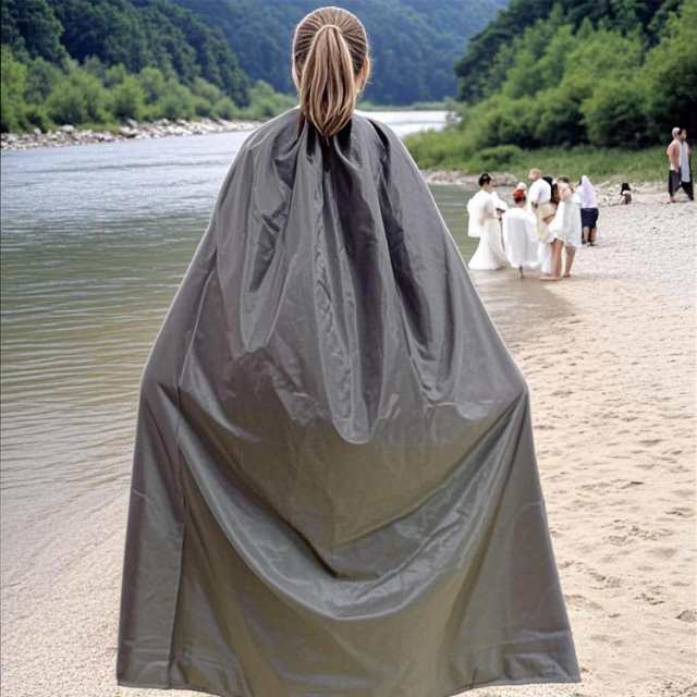 お着替えポンチョ 透けない お着がえ用 ケープ 着替え ポンチョ 簡易更衣室 メンズ レディース 大人用 目隠し ポンチョ ポータブル 軽量 シンプル アウトドア キャンプ スポーツ マラソン 登山 海水浴 防災 災害用グッズ 収納便利 収納袋付き