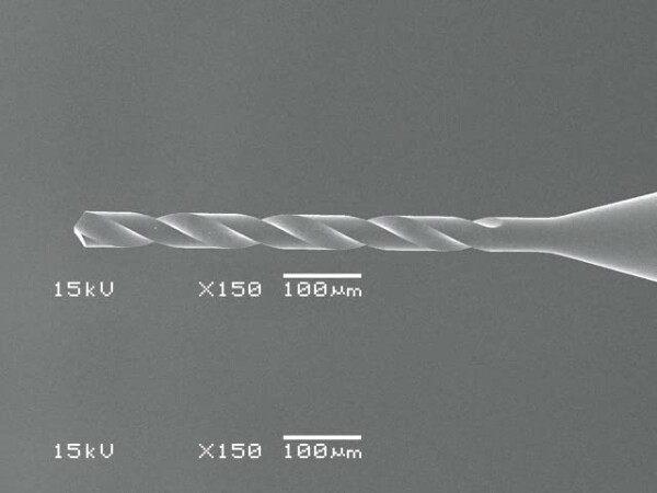 オーエスジー スムースコート極小径UVM超硬ドリル10Dタイプ 直径0.05mm 全長38mm 溝長0.55mm シャンク径3mm UVM-DRL-10D 0.05×3(8589105