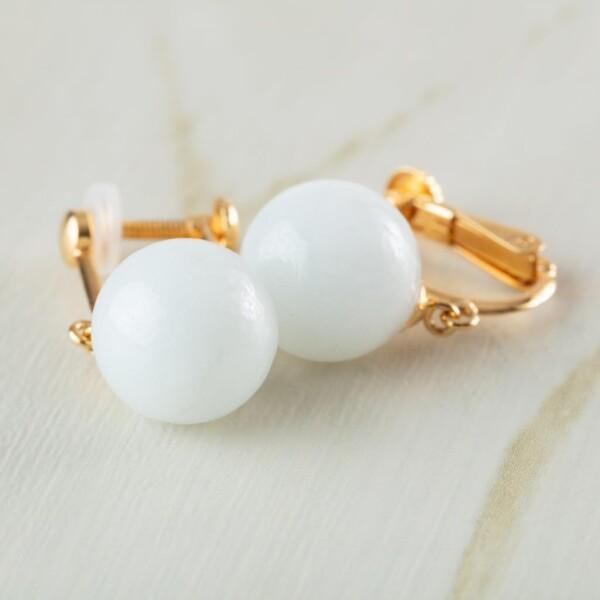 糸魚川天然翡翠 10mm玉 イヤリング（ネジバネ式/シリコンカバー） 日本