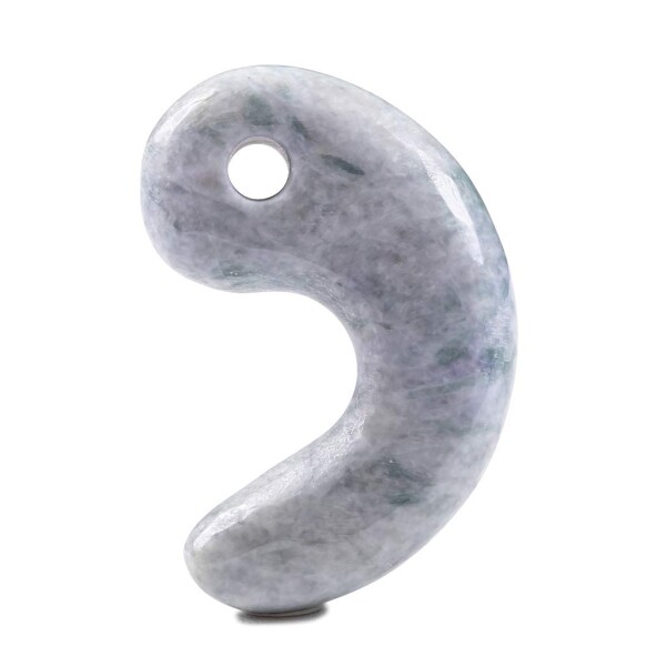 糸魚川天然翡翠 勾玉 青色 日本国石 縄文のパワーストーンMT0770