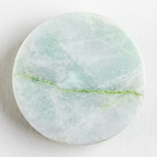 糸魚川天然翡翠 ゴルフマーカー 財布のお守りに 日本国石 縄文の