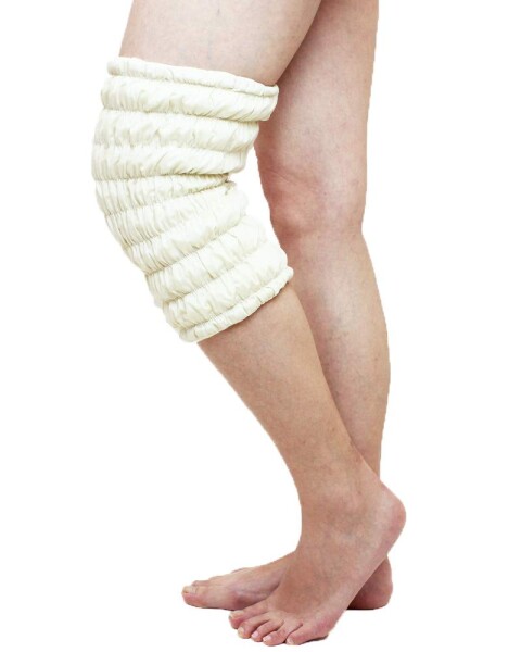 イオンドクター　おやすみひざウォーマー (クリーム)