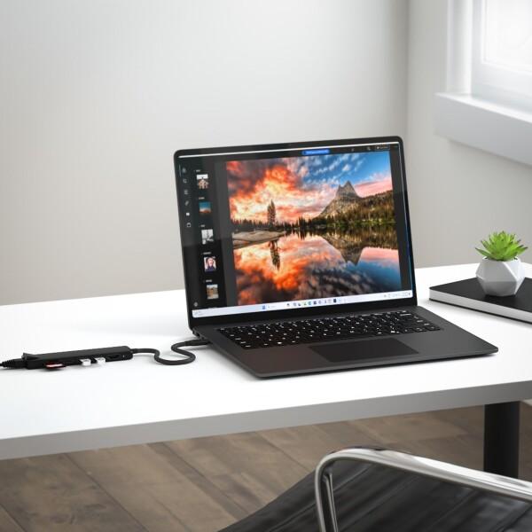 SATECHI 7 in 1 USB-C スリムプラス マルチポートアダプター（有線LANイーサネット、100W急速充電、4K@60Hz HDMI、USB-A 10Gbps ×2高速データ転送、SD/microSD対応、MacBook Air & Pro、ノートパソコン対応）_1
