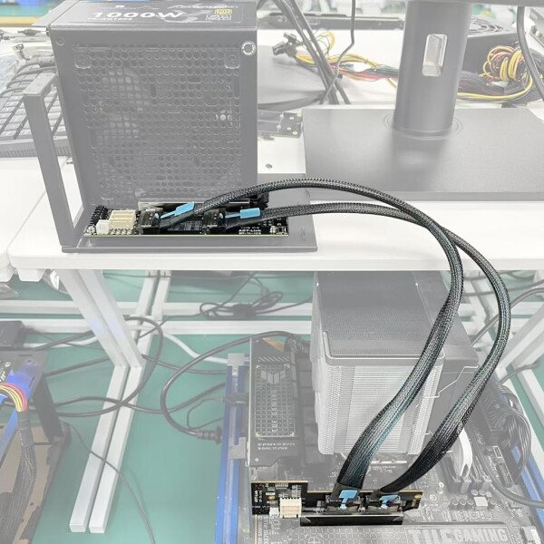 JMT ADT-F36B-F37B-D8S PCI-e 4.0 X16 to X8 X8 MCIO 分岐アダプター ライザーカード 256G/bps スプリットエクステンダー SFF-TA-1016 電源ケーブル付き (100cm)_2