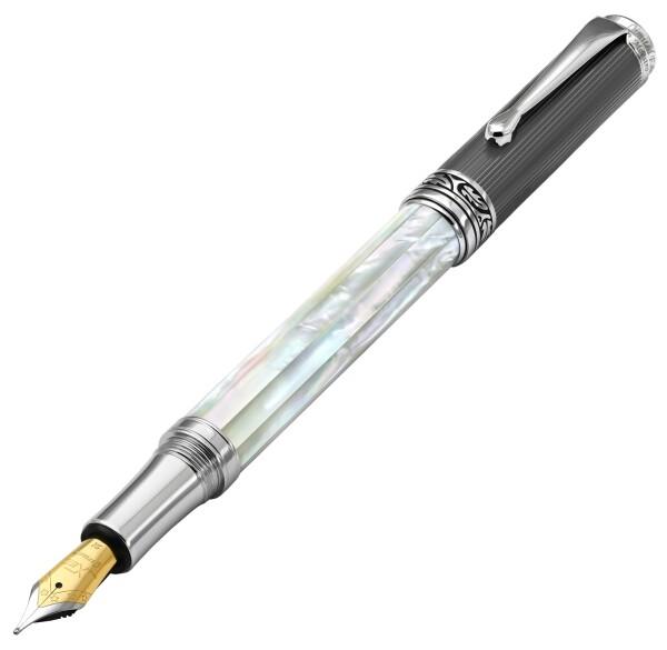 Xezo Maestro ハンドメイド 万年筆 ミディアムペン先 玉虫色 海洋起源 ホワイトマザーオブパール ダイヤモンドライクカーボンPVD付き シリアル化 2本のペンなし