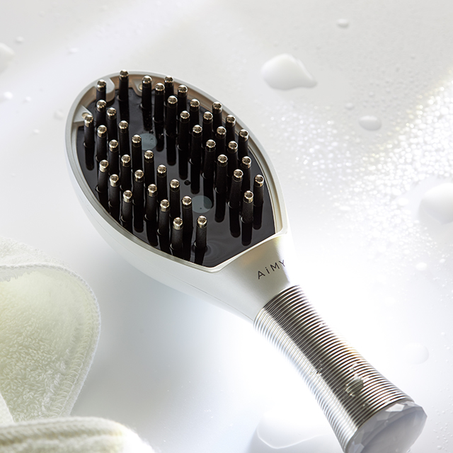 AiMY エイミー ビーブラッシュ AIM-BT130 EMS 小顔 目元美顔器 電気