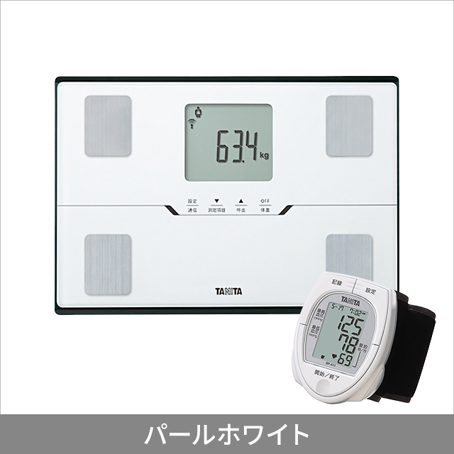 血圧計 タニタ TANITA 手首式 BP-A11 脈拍 コンパクト 持ち歩き メモリー機能 ワンプッシュ測定 高血圧 管理医療機器 体組成計 BC-768