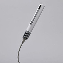 (中古)カドー (展示品) スティック型ヘアドライヤー Baton cado(カドー) シルバー BD-S1-SS(276-ud)の通販は
