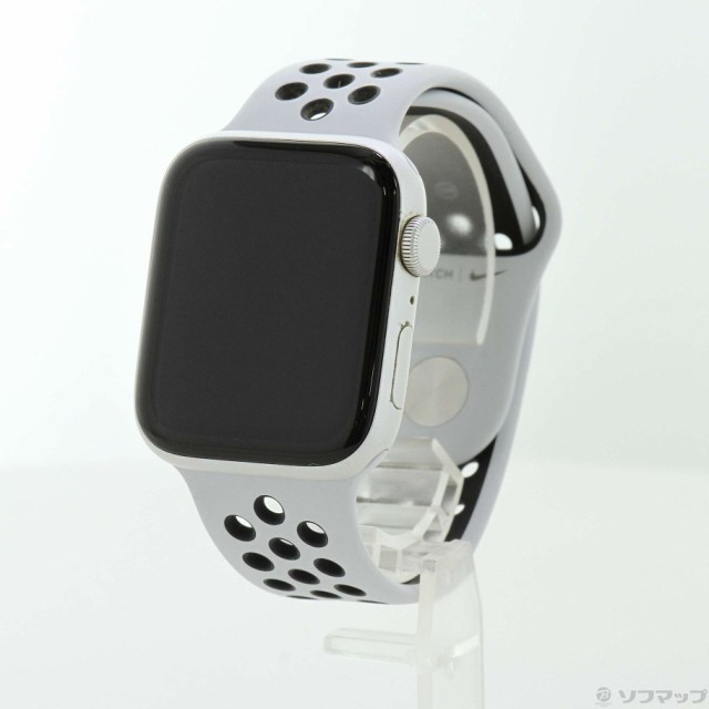 ()Apple Apple Watch SE 第1世代 Nike GPS 44mm シルバーアルミニウムケース ピュアプラチナム/ブラックNikeスポーツバンド(297-ud)のサムネイル