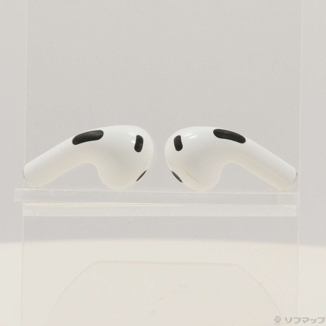 Lightning充電ケース付きAirPods（第3世代） - ヘッドフォン