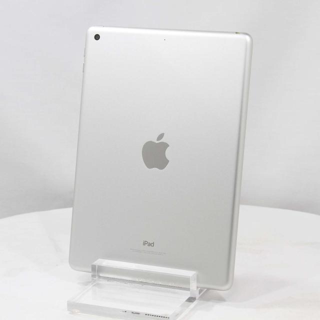 (中古)Apple iPad 第5世代 32GB シルバー MP2G2J/A Wi-Fi(262-ud)の通販は
