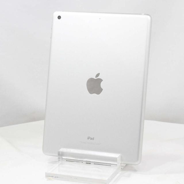 (中古)Apple iPad 第5世代 128GB シルバー MP2J2J/A Wi-Fi(262-ud)の通販は