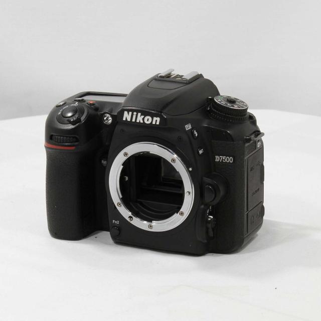 中古美品 ニコン NIKON D7500 ボディ おまけ付き
