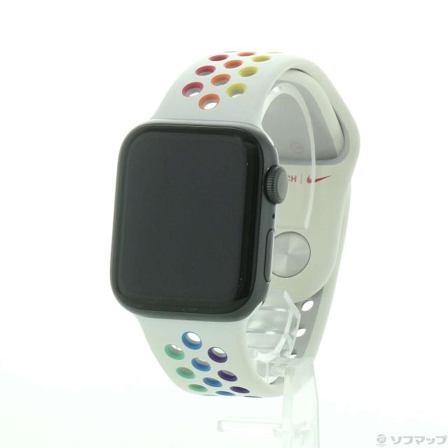 (中古)Apple Apple Watch Series 6 GPS 40mm スペースグレイアルミニウムケース プライドエディションNikeスポーツバンド(258-ud)