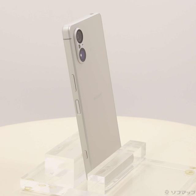 Xperia 5 V SIMフリー版 XQ-DE44 プラチナシルバー 極美品 Amazon.co.jp: