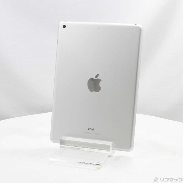Apple iPad 第8世代 Wi-Fi 128GB シルバー ACアダプターとケーブル付き