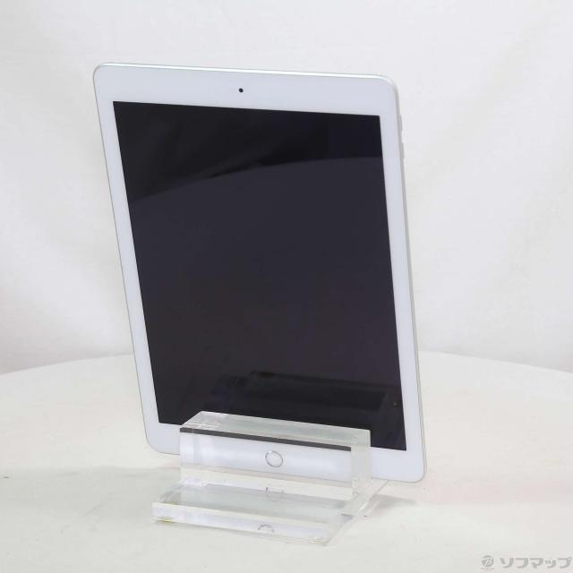 中古)Apple iPad 第5世代 32GB シルバー MP2G2J/A Wi-Fi(258-ud)