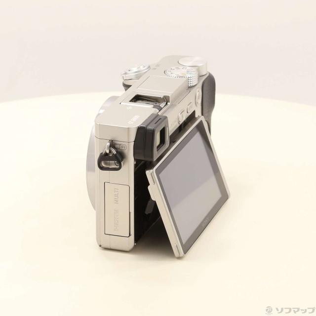 ショット数730回 SONY α6000 ボディーシルバー ILCE-6000 ショット数730回 SONY α6000 ボディーシルバー ILCE-6000 SONY α6000