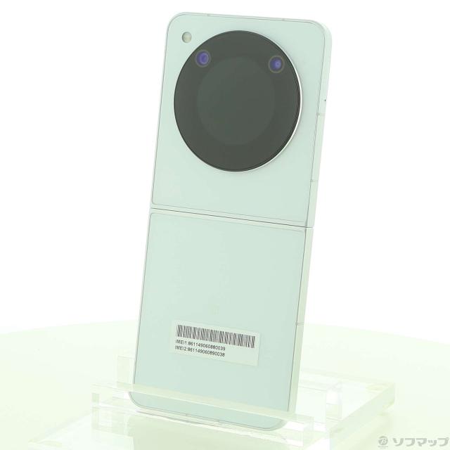 【未使用品】Libero Flip（ホワイト / 128GB）ZTE 中古〕ZTE Libero Flip 128GB ホワイト YMLIBFLIP Y!mobile SIM