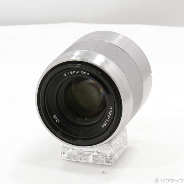 ★SONY SEL50F18 シルバー カメラレンズ デジタル一眼 Eマウント 用 E 1.8/50 OSS 0.39m/1.28ft Φ49 ソニー フィルター付 05293★！！ SONY ソニー 50mm F1.8 OSS SEL50F18 シルバー レンズ