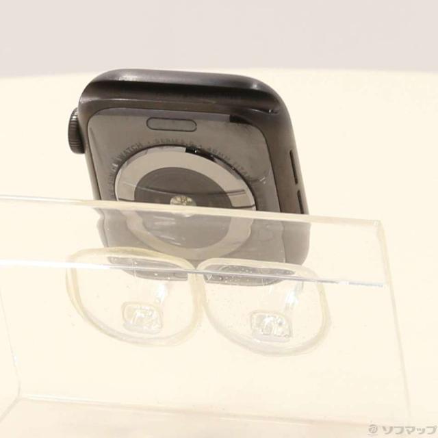 (中古)Apple Apple Watch Series 5 GPS + Cellular 40mm スペースブラックチタニウムケース バンド無し(352-ud)
