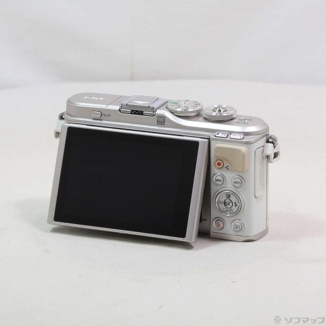 OLYMPUS PEN E-PL9 ホワイト Olympus PEN E-PL9 Digital Camera Body Only - White **Very Good